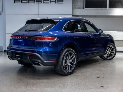 2026 Porsche Macan Base