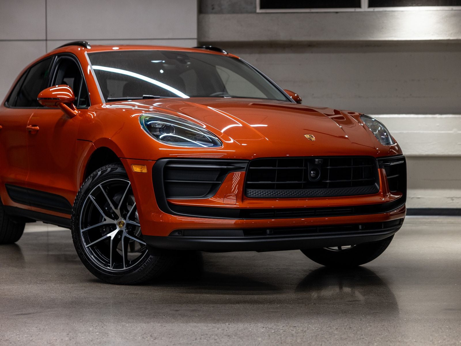 2025 Porsche Macan Base