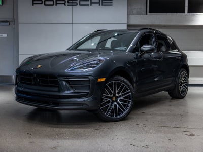 2026 Porsche Macan Macan