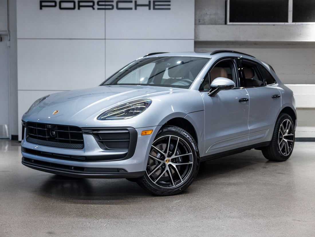 2026 Porsche Macan — photo 1 of 58