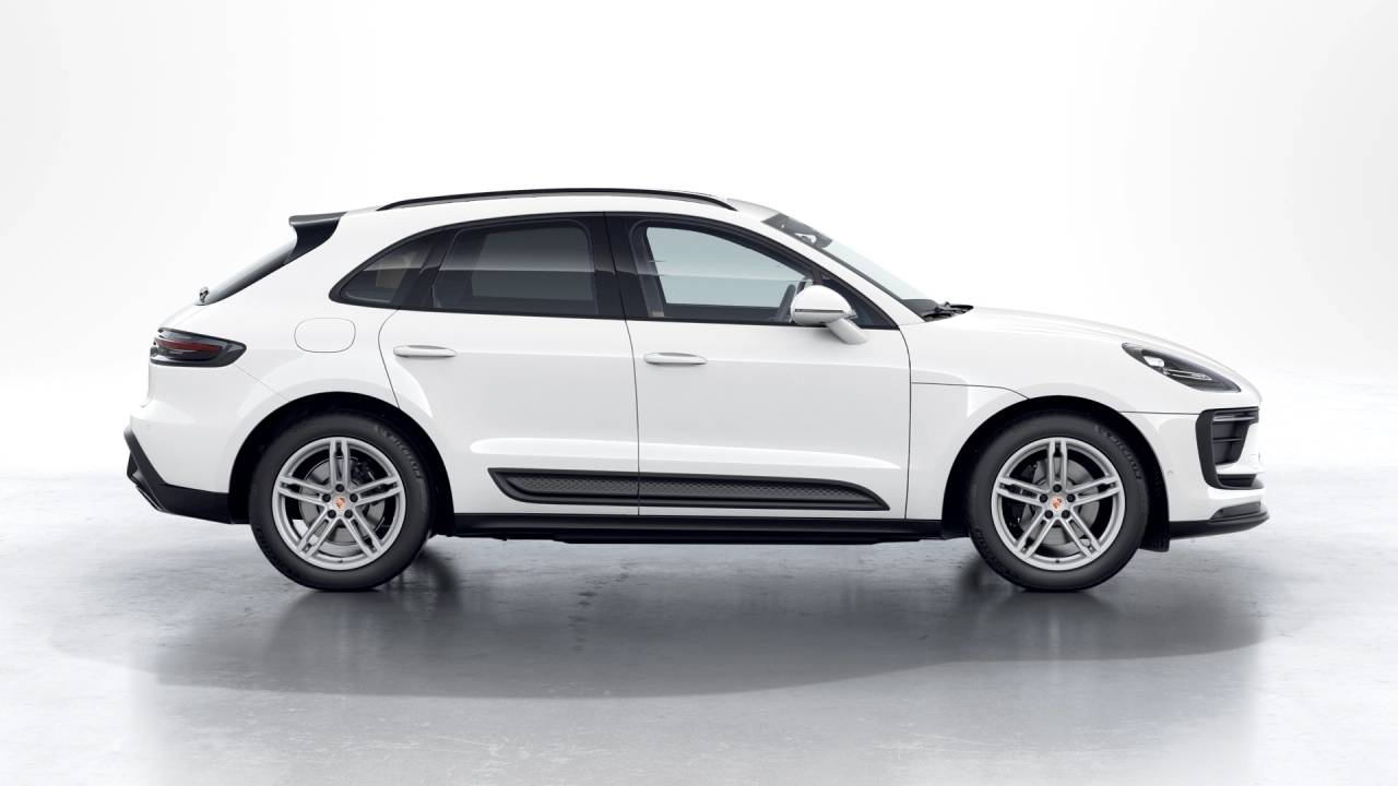 2024 Porsche Macan Base