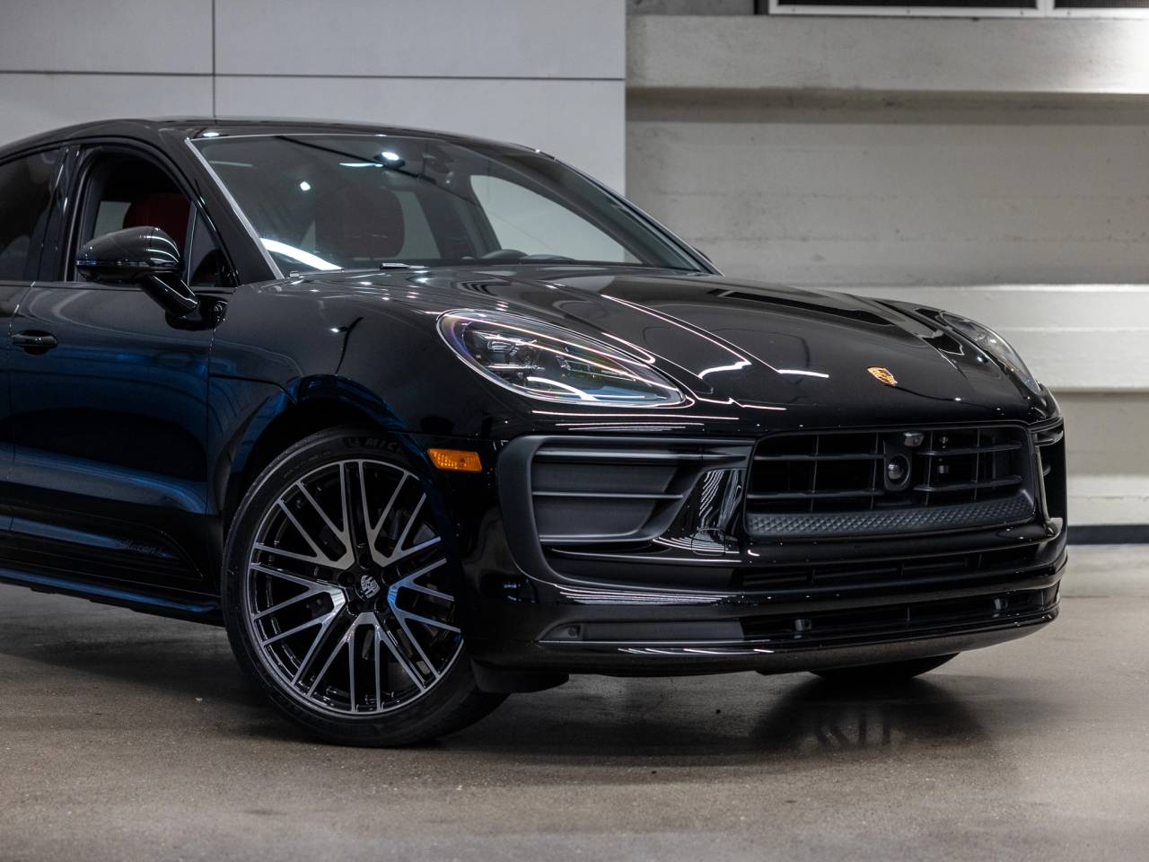 2025 Porsche Macan Macan T