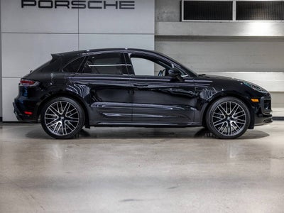 2025 Porsche Macan Macan T