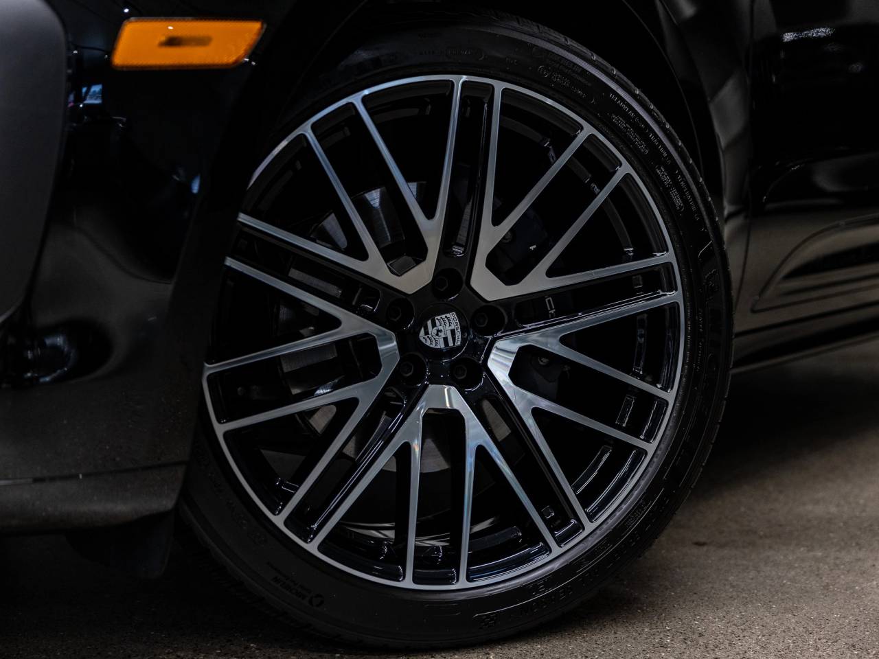 2025 Porsche Macan Macan T