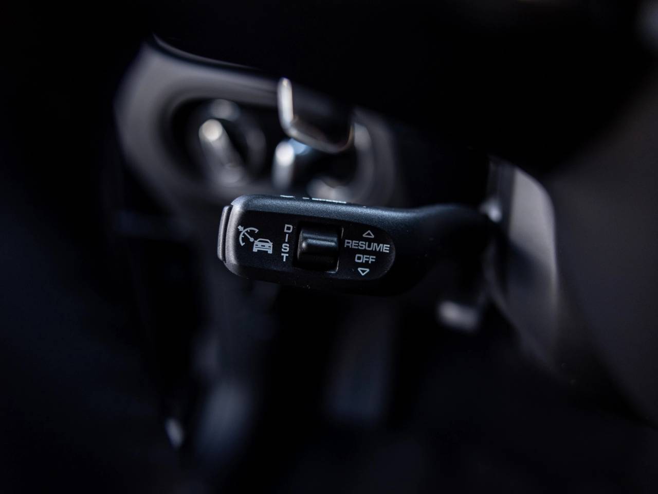 2025 Porsche Macan Macan T