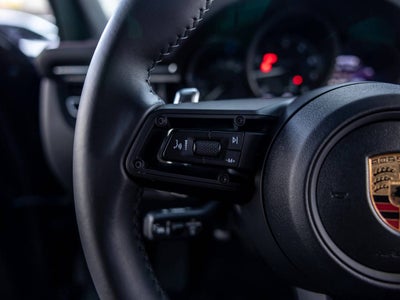 2025 Porsche Macan Macan T