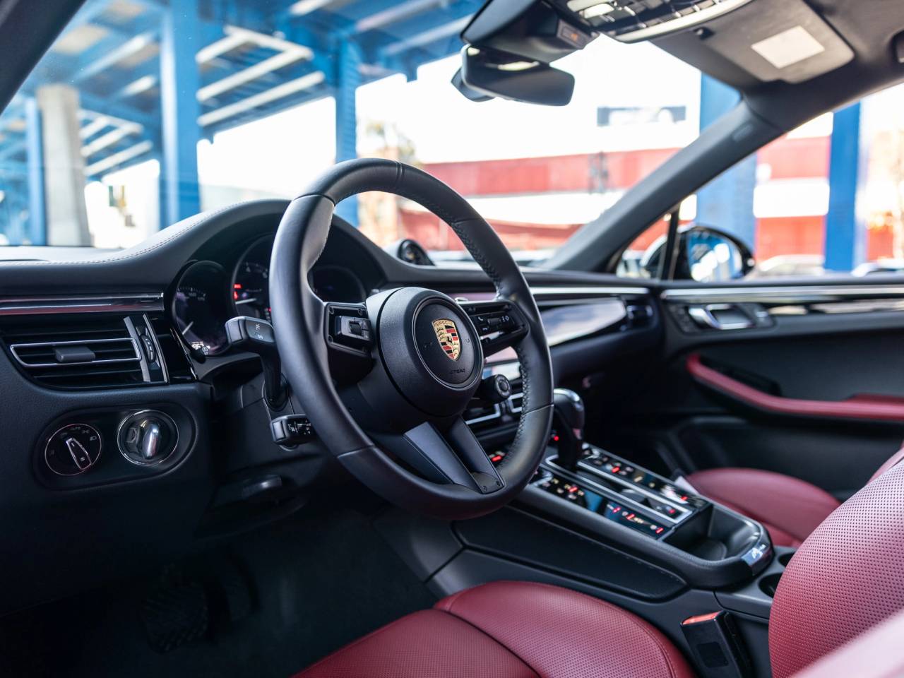 2025 Porsche Macan Macan T