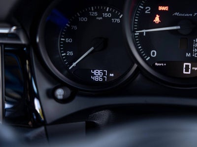 2025 Porsche Macan Macan T