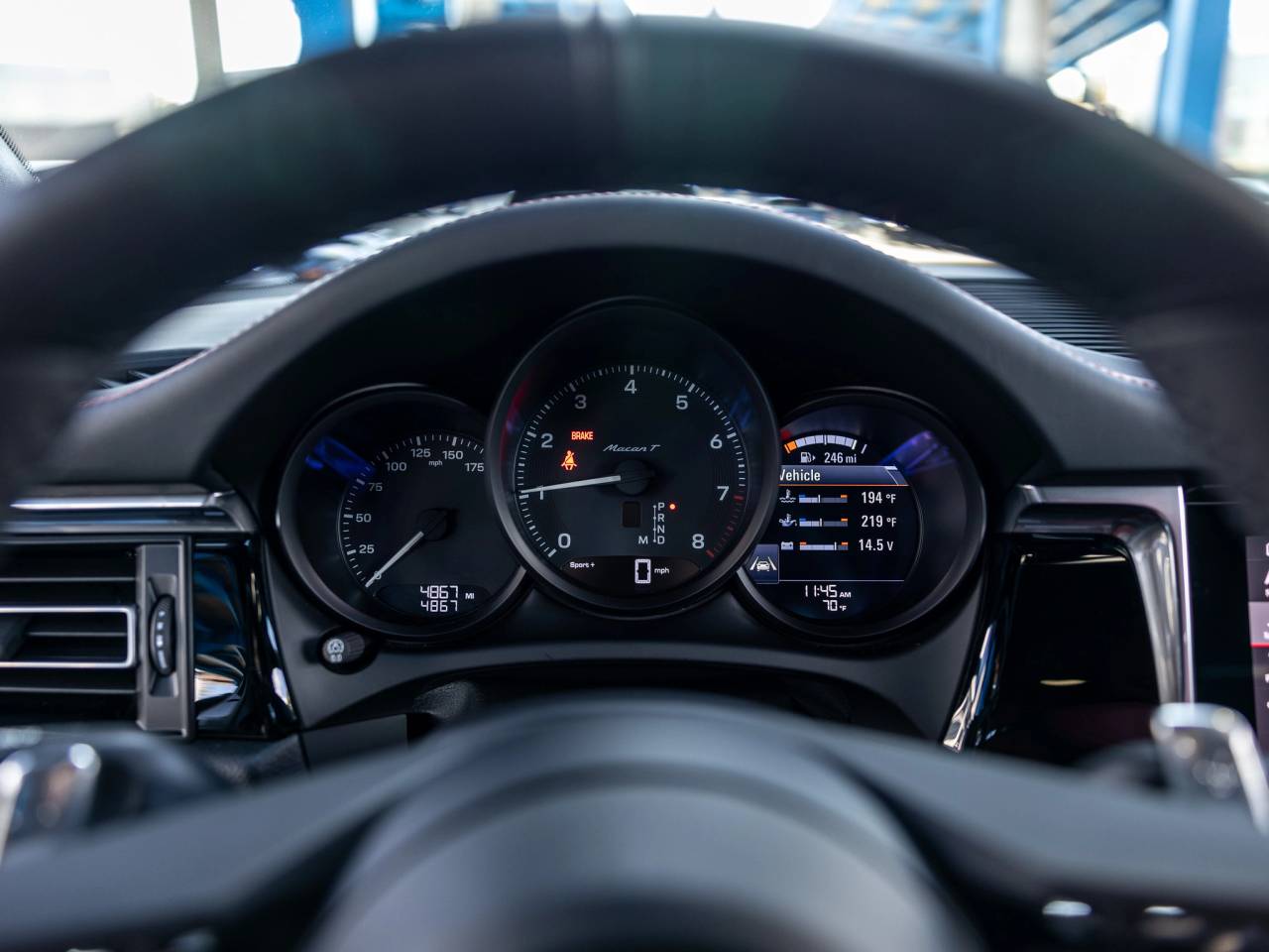 2025 Porsche Macan Macan T