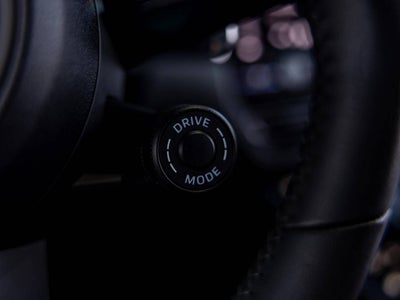 2025 Porsche Macan Macan T