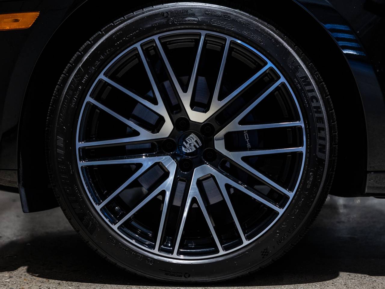 2025 Porsche Macan Macan T