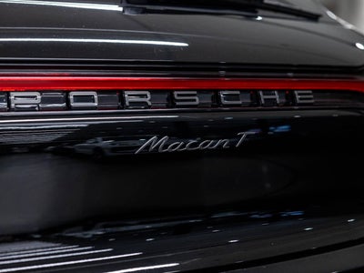 2025 Porsche Macan Macan T