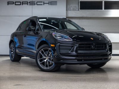 2026 Porsche Macan Base