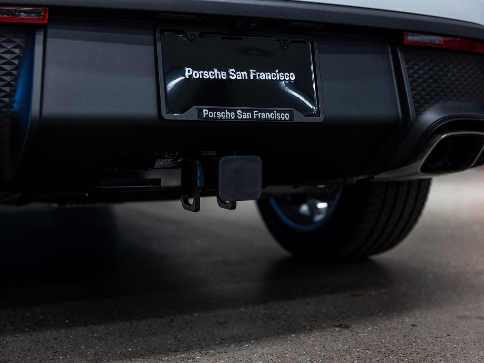 2026 Porsche Macan Base