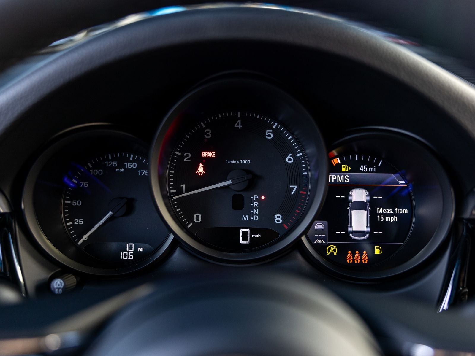 2026 Porsche Macan Base