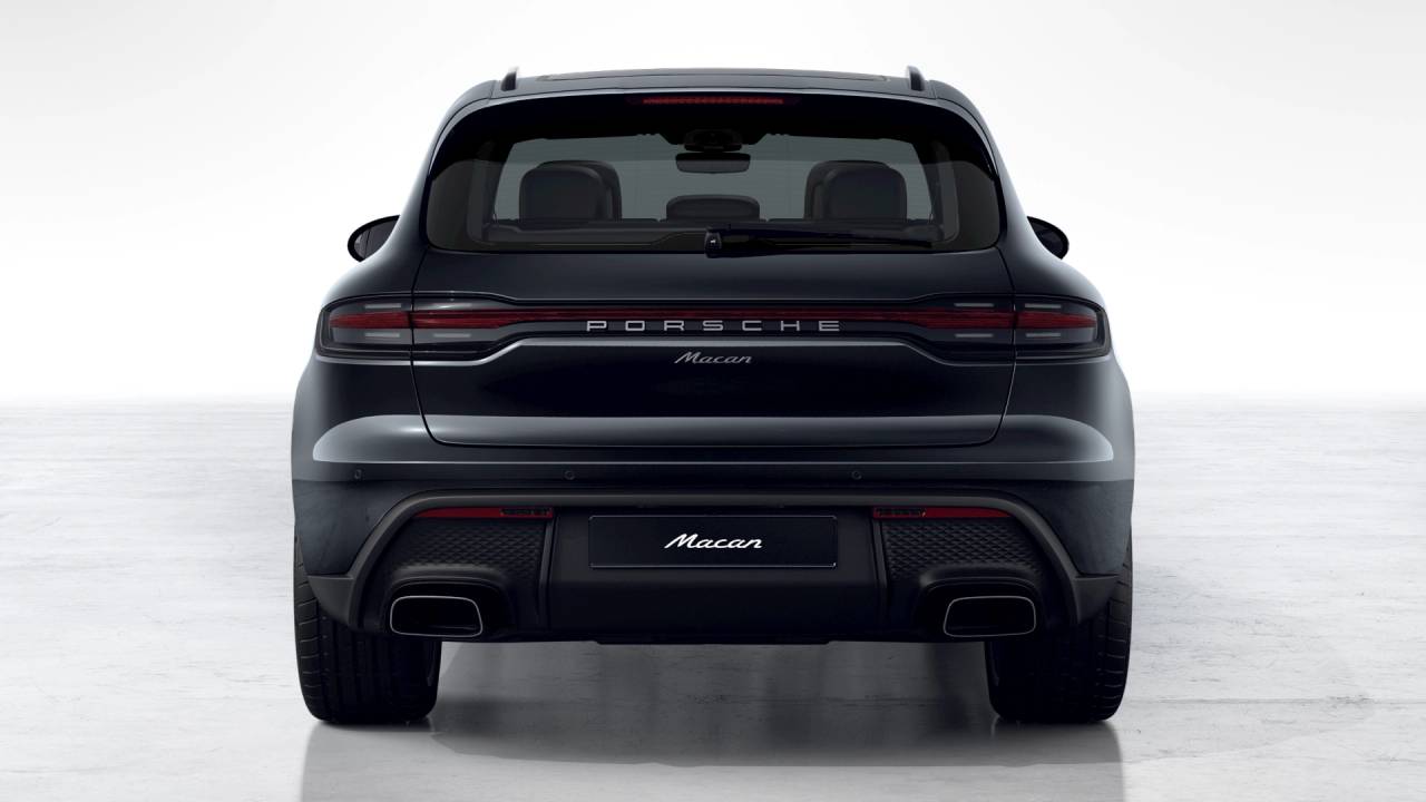 2026 Porsche Macan Base