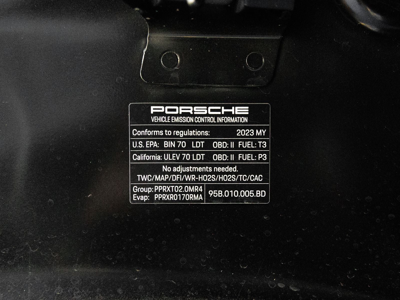 2023 Porsche Macan Base