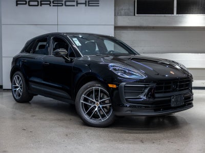 2024 Porsche Macan Base