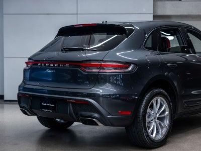 2026 Porsche Macan Base