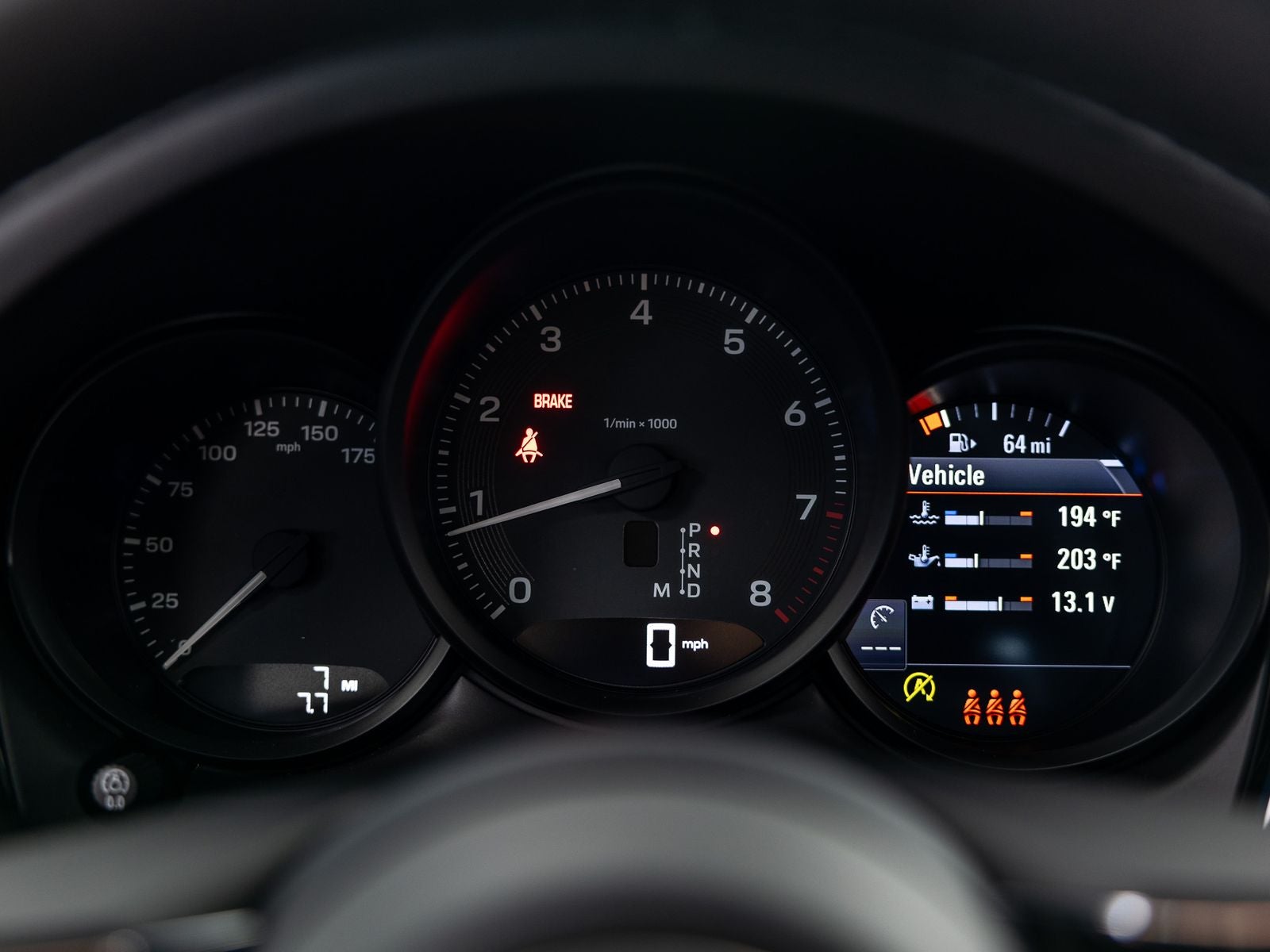 2026 Porsche Macan Base