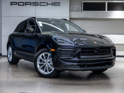 2026 Porsche Macan Macan
