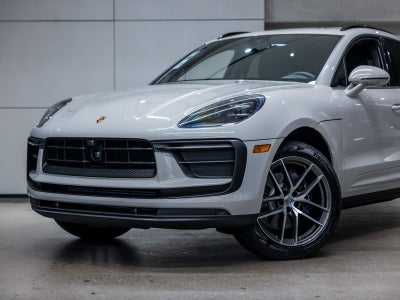 2026 Porsche Macan Macan