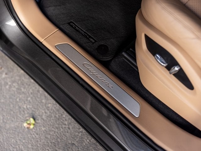 2019 Porsche Cayenne Cayenne