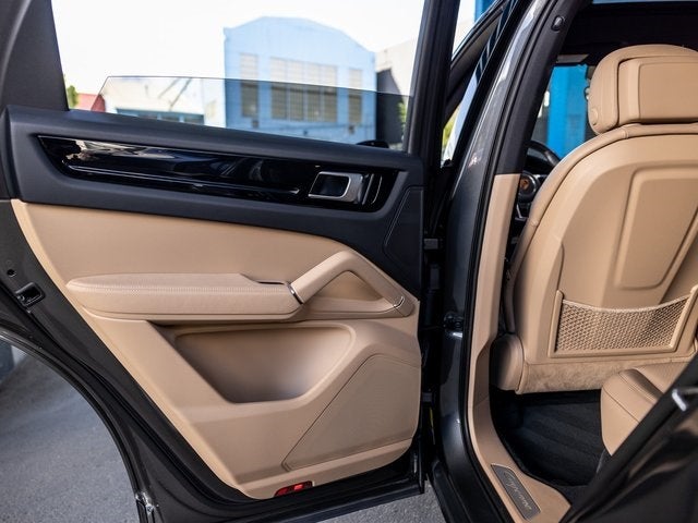 2019 Porsche Cayenne Cayenne