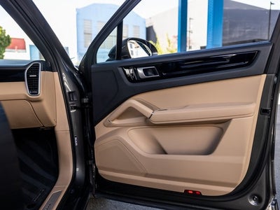 2019 Porsche Cayenne Cayenne