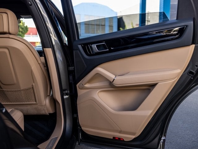 2019 Porsche Cayenne Cayenne