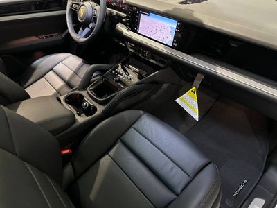 2025 Porsche Cayenne Cayenne