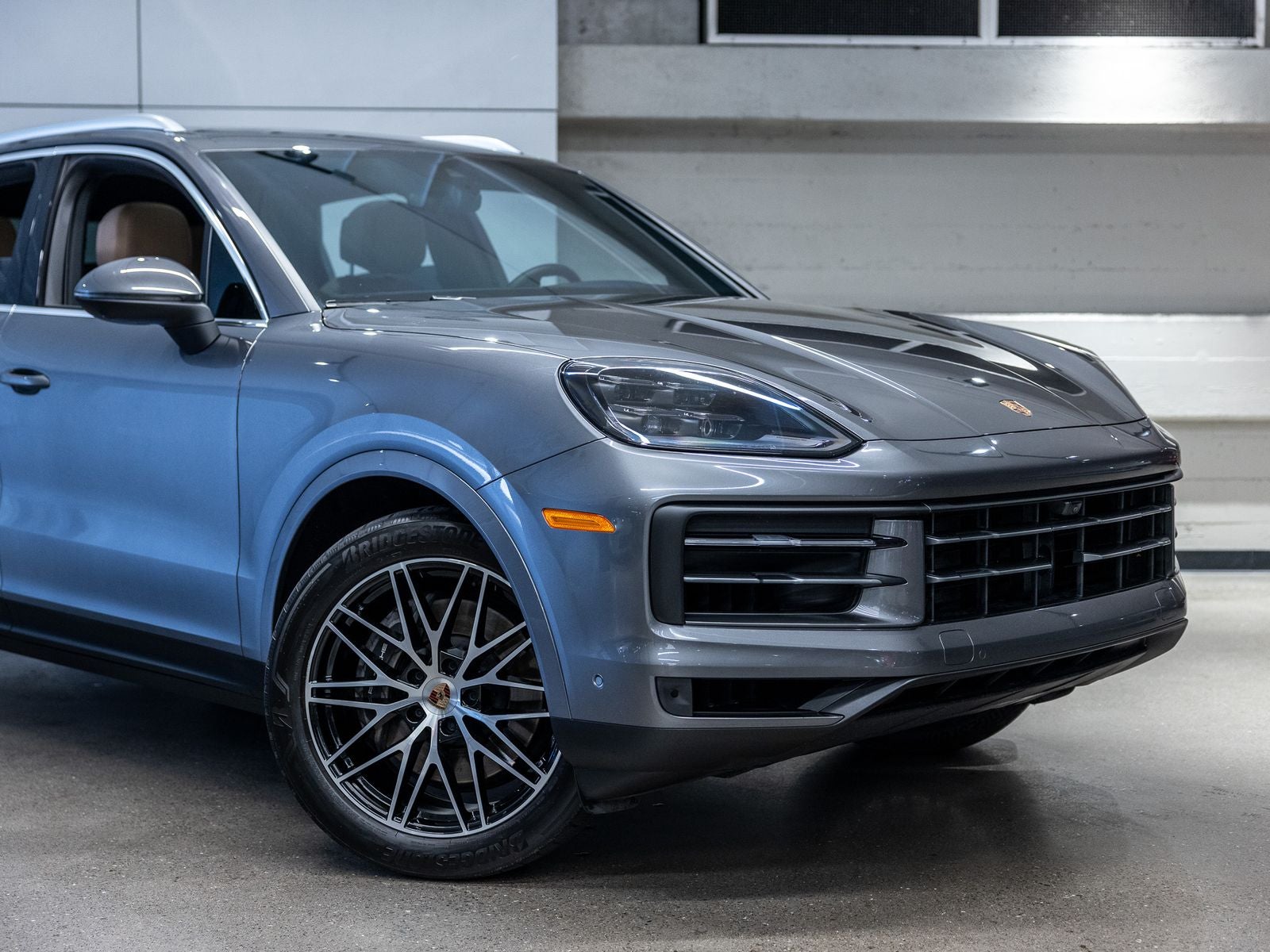 2025 Porsche Cayenne Base