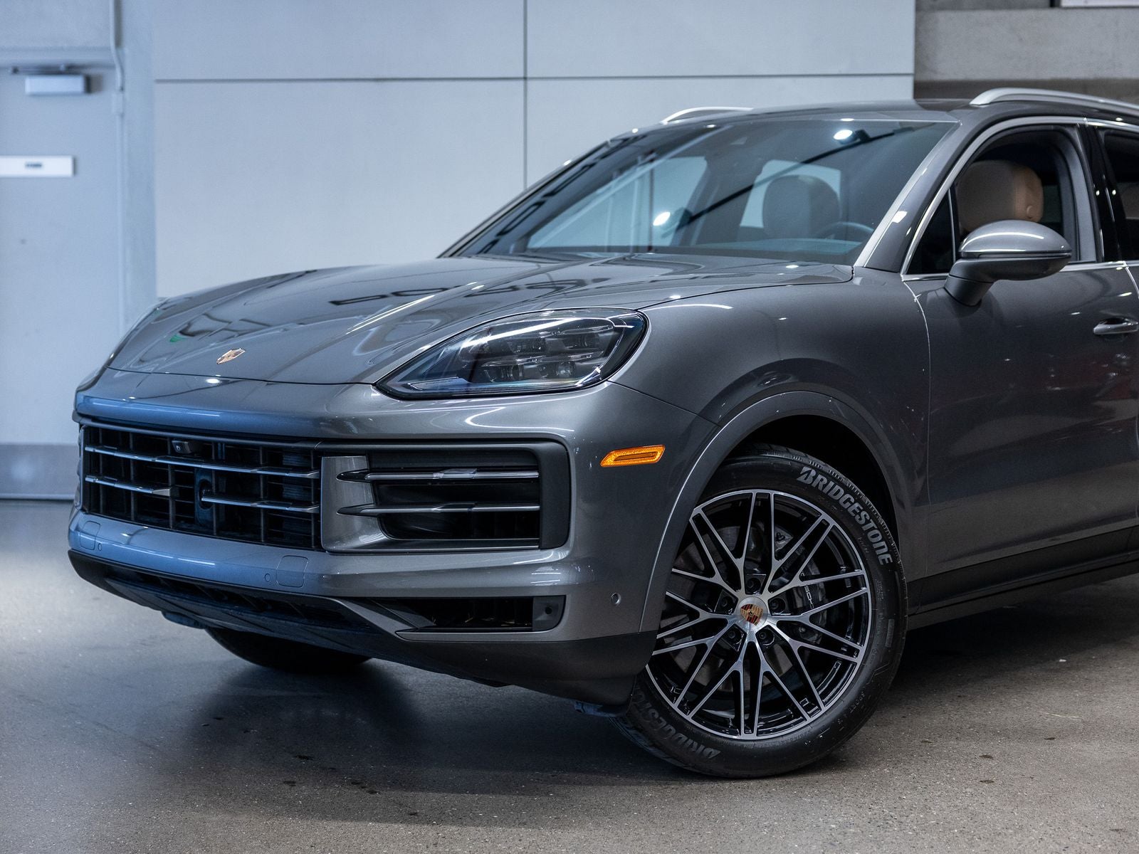 2025 Porsche Cayenne Base