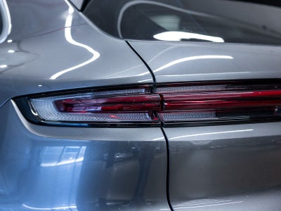 2025 Porsche Cayenne Base