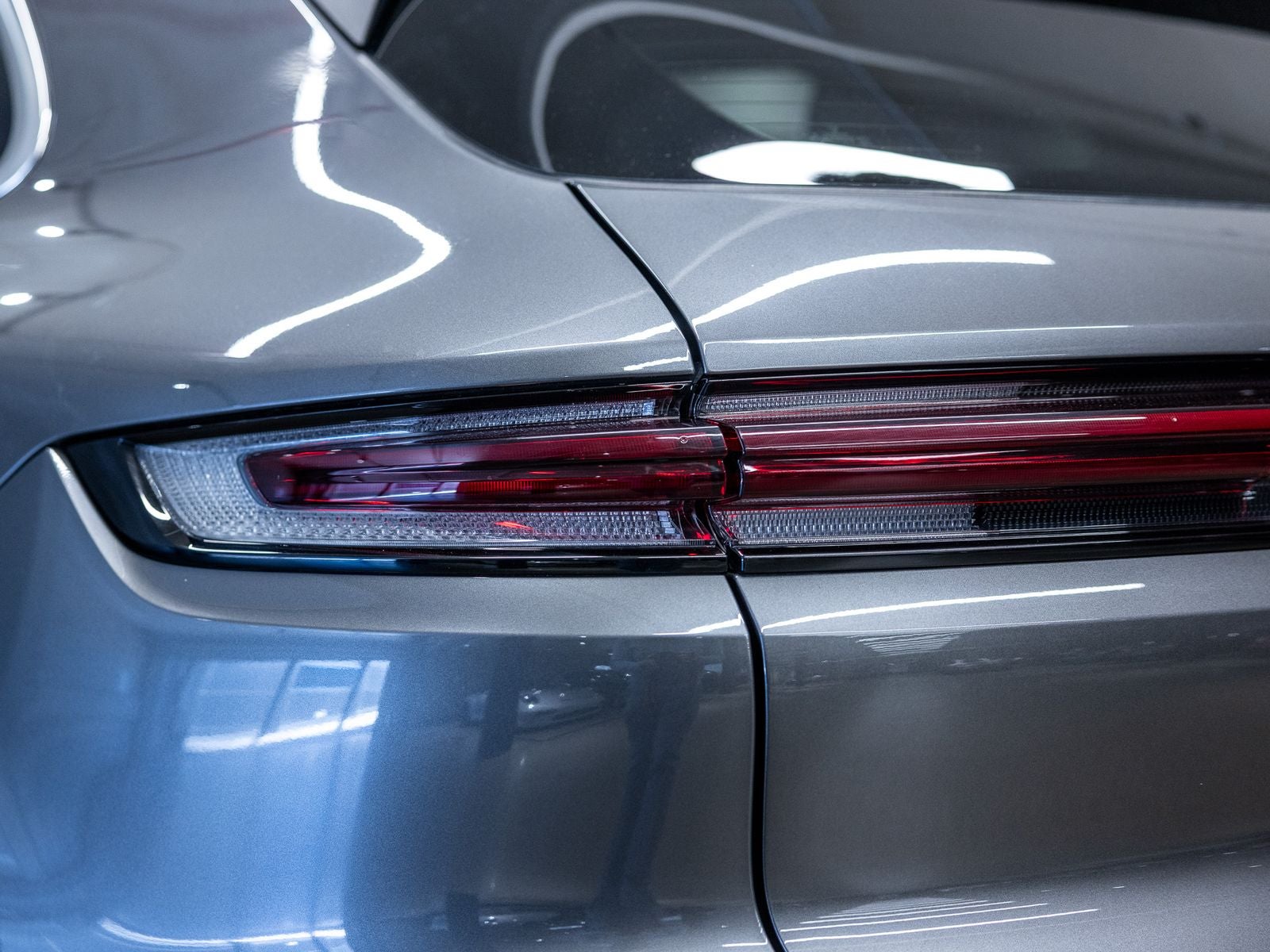 2025 Porsche Cayenne Base