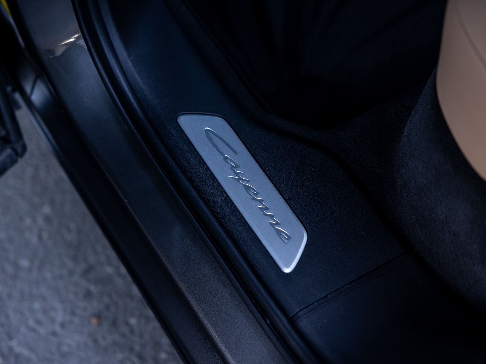 2025 Porsche Cayenne Base