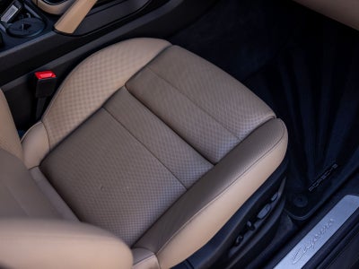 2025 Porsche Cayenne Base