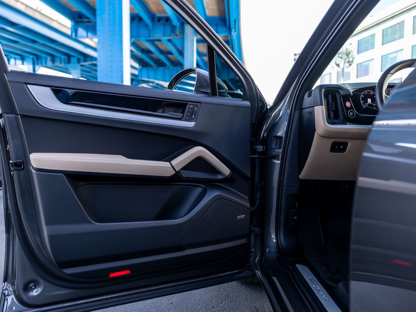 2025 Porsche Cayenne Base