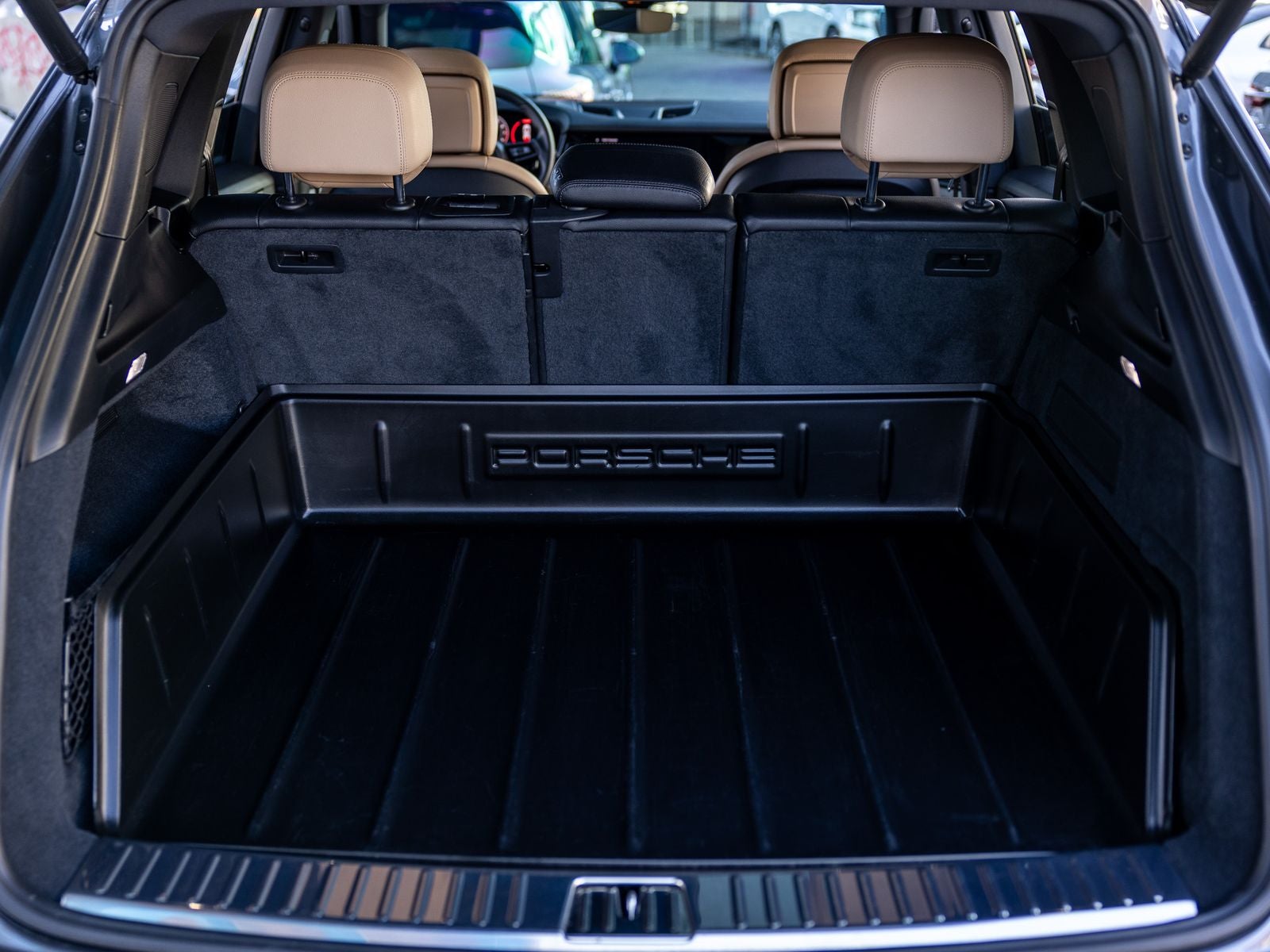 2025 Porsche Cayenne Base