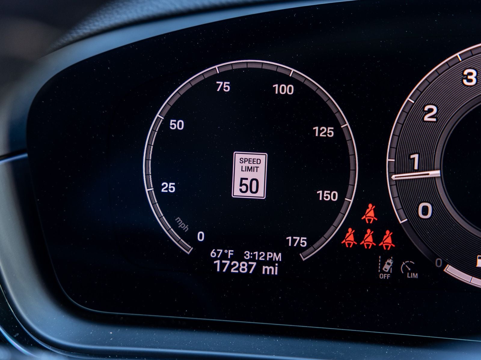 2025 Porsche Cayenne Base