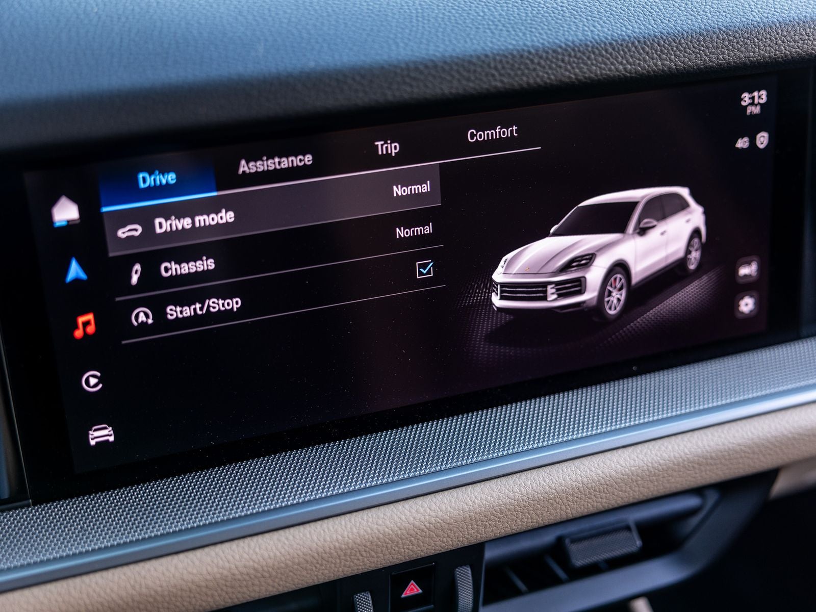2025 Porsche Cayenne Base