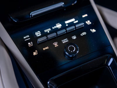 2025 Porsche Cayenne Base