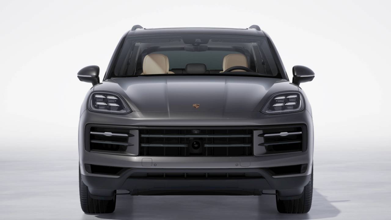 2025 Porsche Cayenne Base