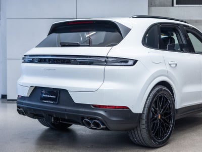 2026 Porsche Cayenne Base