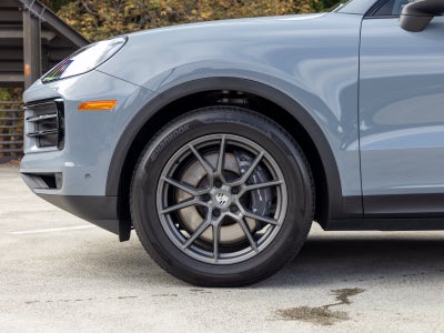 2026 Porsche Cayenne Base