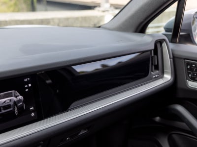 2026 Porsche Cayenne Base