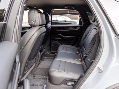 2026 Porsche Cayenne Base