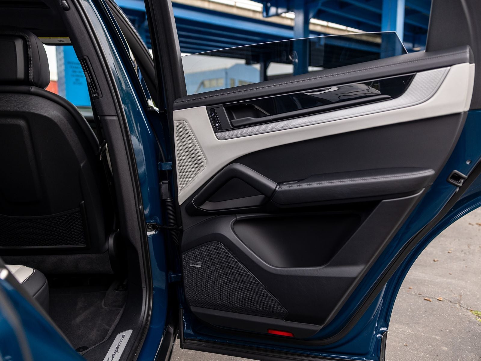 2025 Porsche Cayenne Base