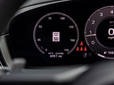2025 Porsche Cayenne Base