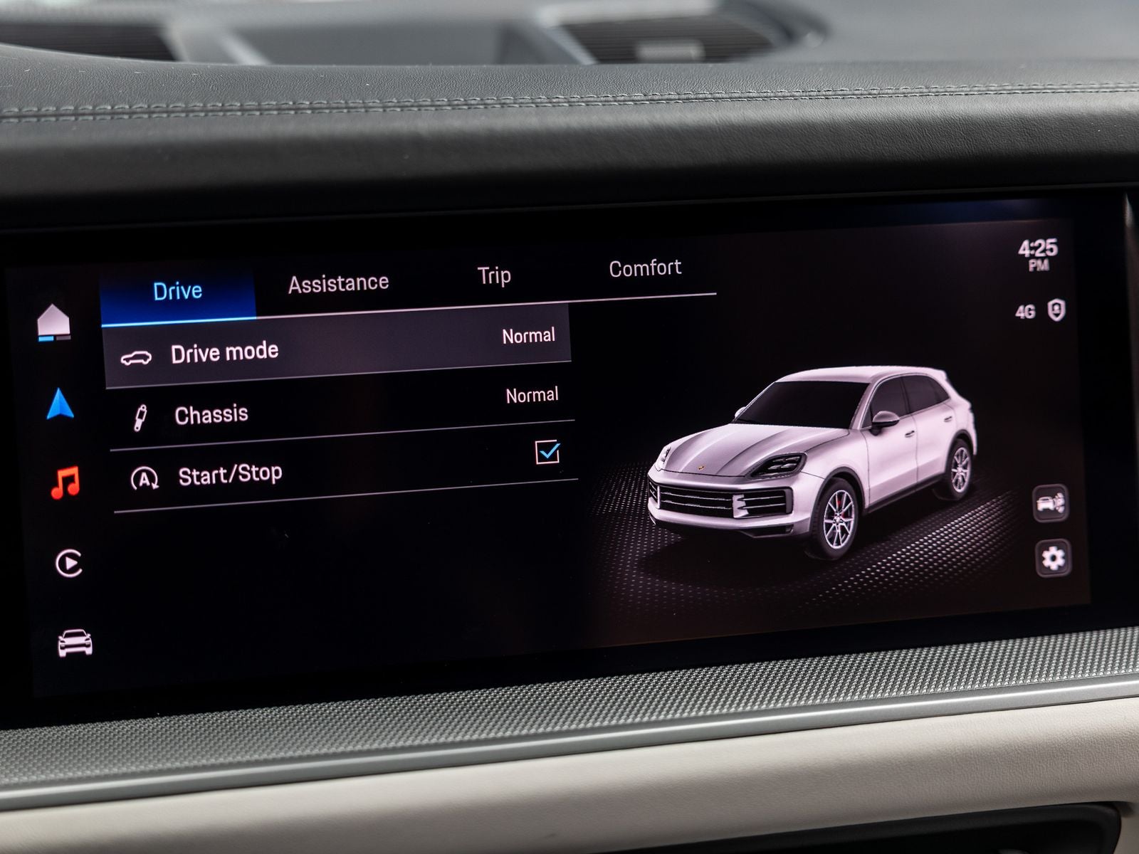 2025 Porsche Cayenne Base